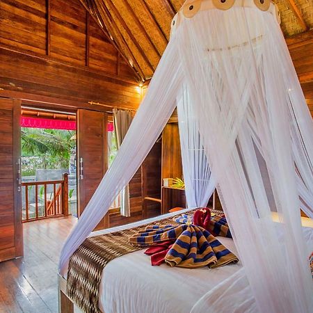 Sea Bridge Villa Ceningan Lembongan Exterior foto