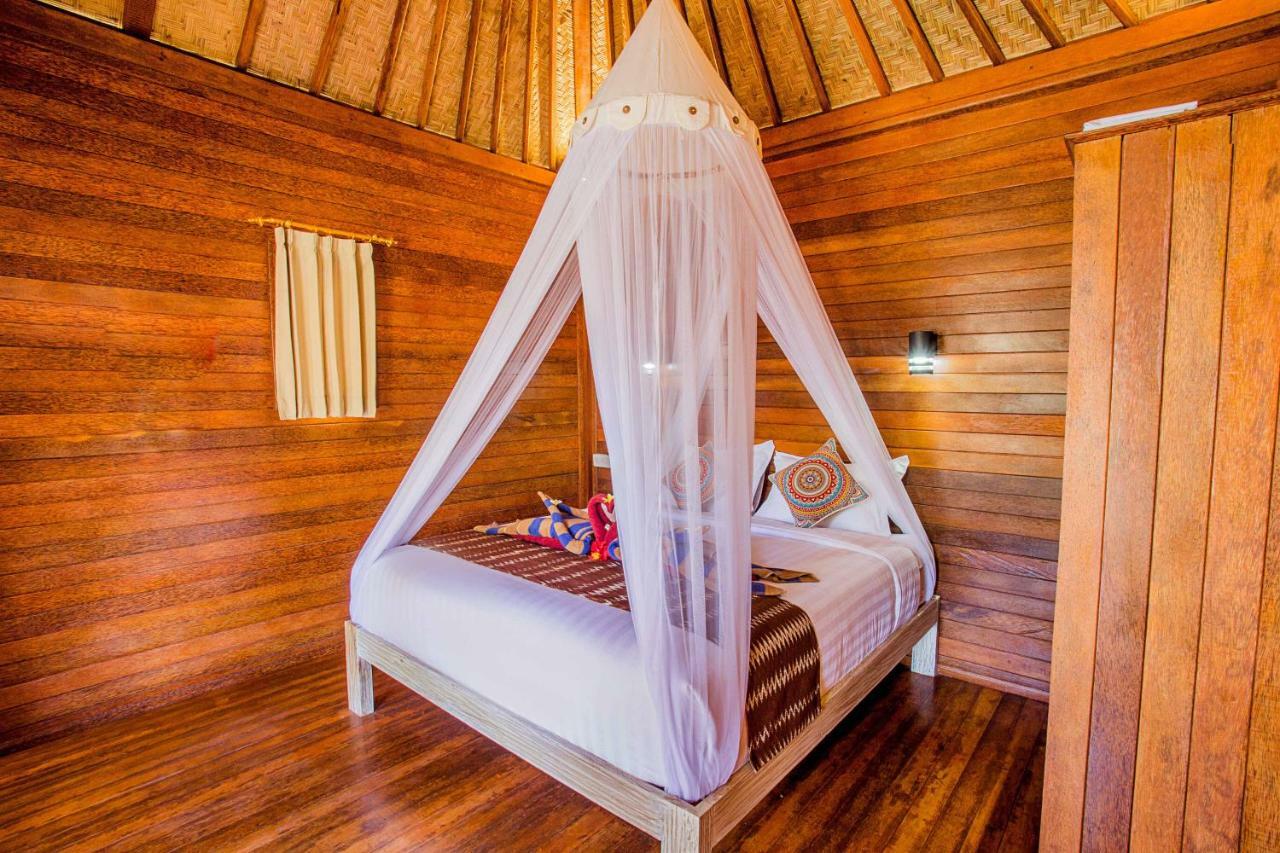 Sea Bridge Villa Ceningan Lembongan Exterior foto