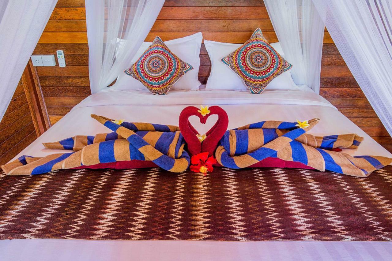Sea Bridge Villa Ceningan Lembongan Exterior foto